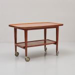 1058 3582 SERVING TABLE